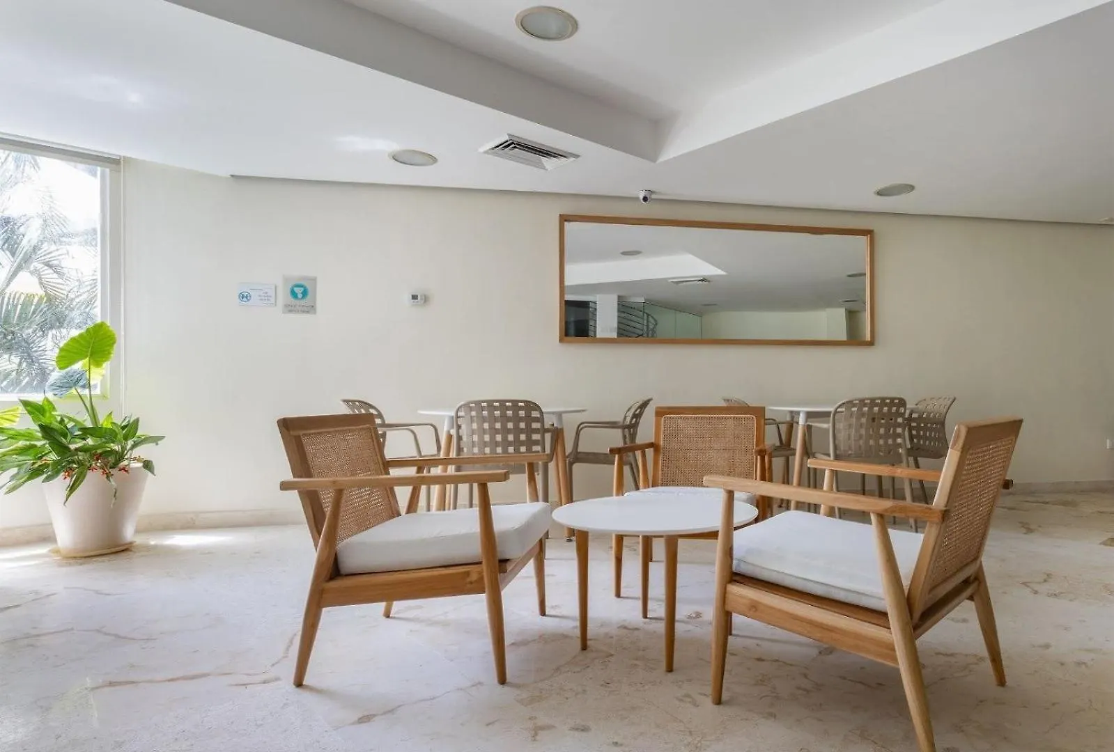 아파트 Elements 216 Condo 신데 델 카르멘