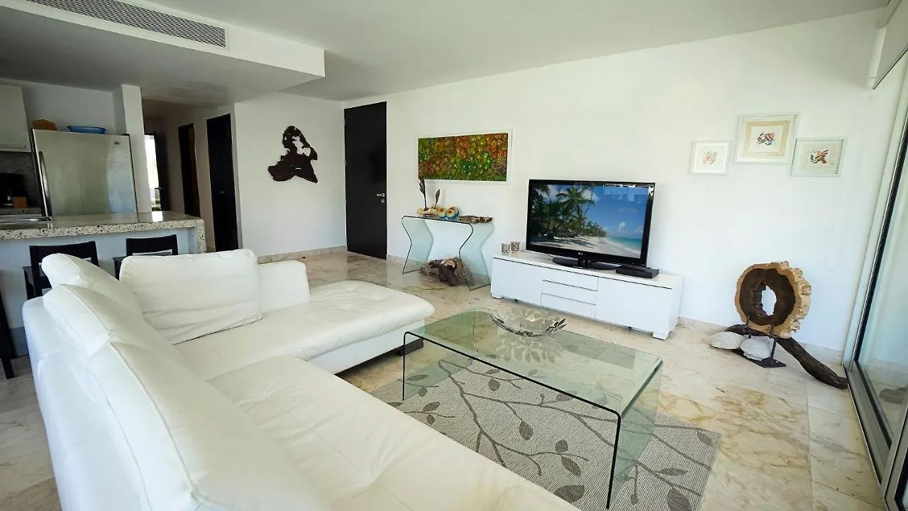 아파트 Elements 216 Condo 신데 델 카르멘