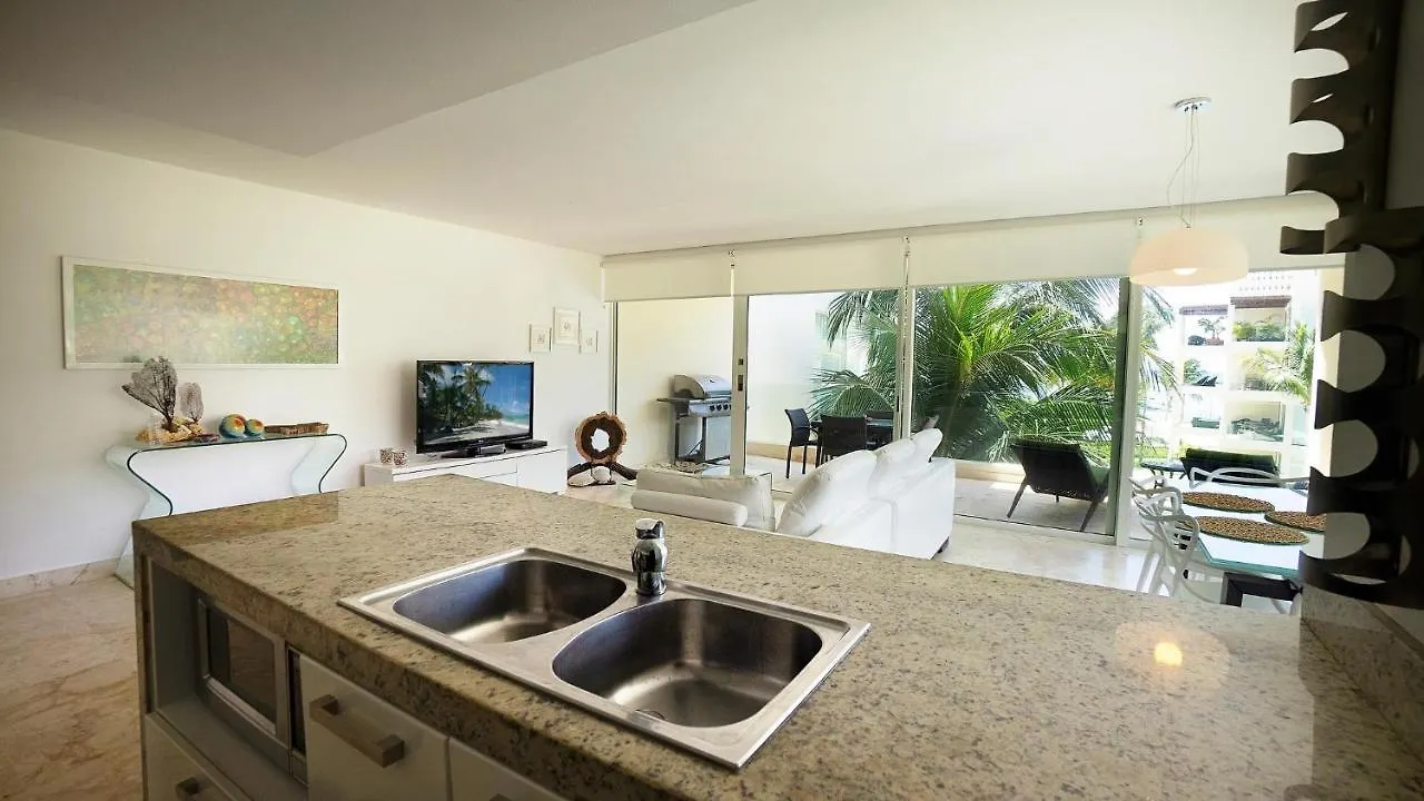 아파트 Elements 216 Condo 신데 델 카르멘